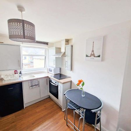 Jpl Apartment Cardiff Buitenkant foto