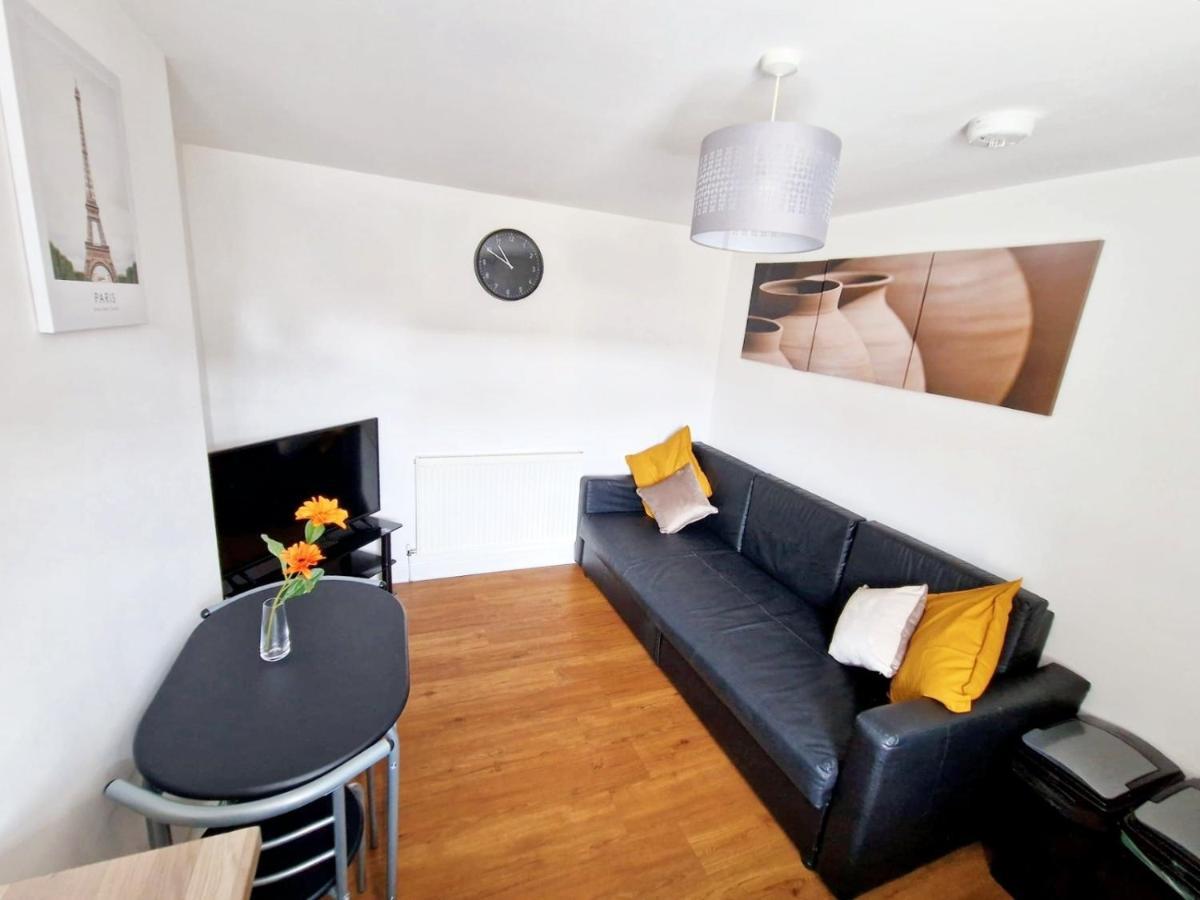 Jpl Apartment Cardiff Buitenkant foto