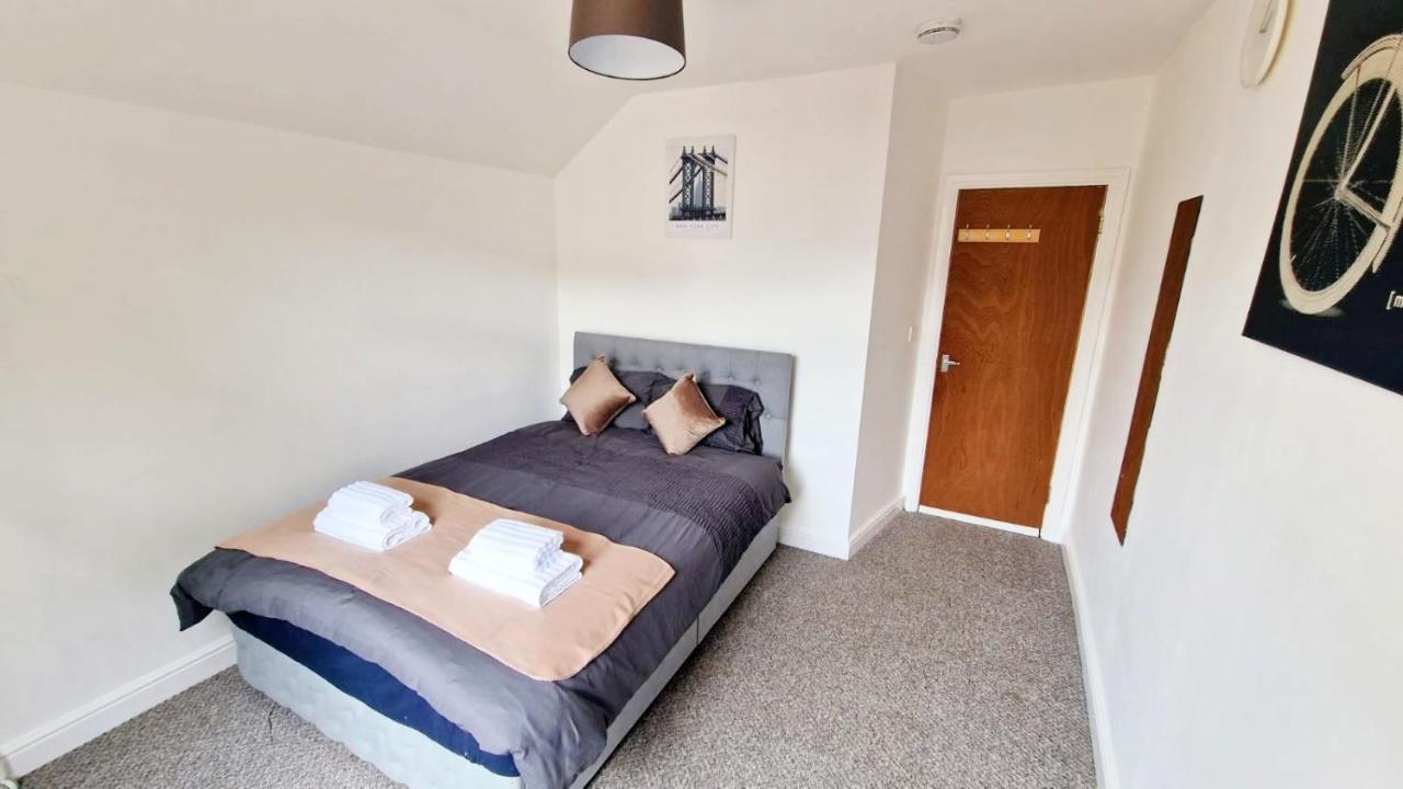 Jpl Apartment Cardiff Buitenkant foto