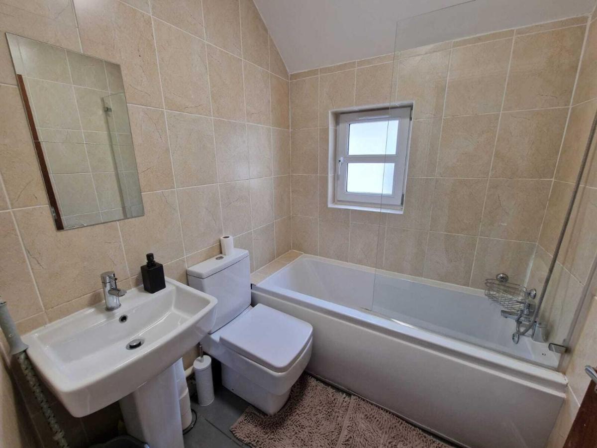 Jpl Apartment Cardiff Buitenkant foto